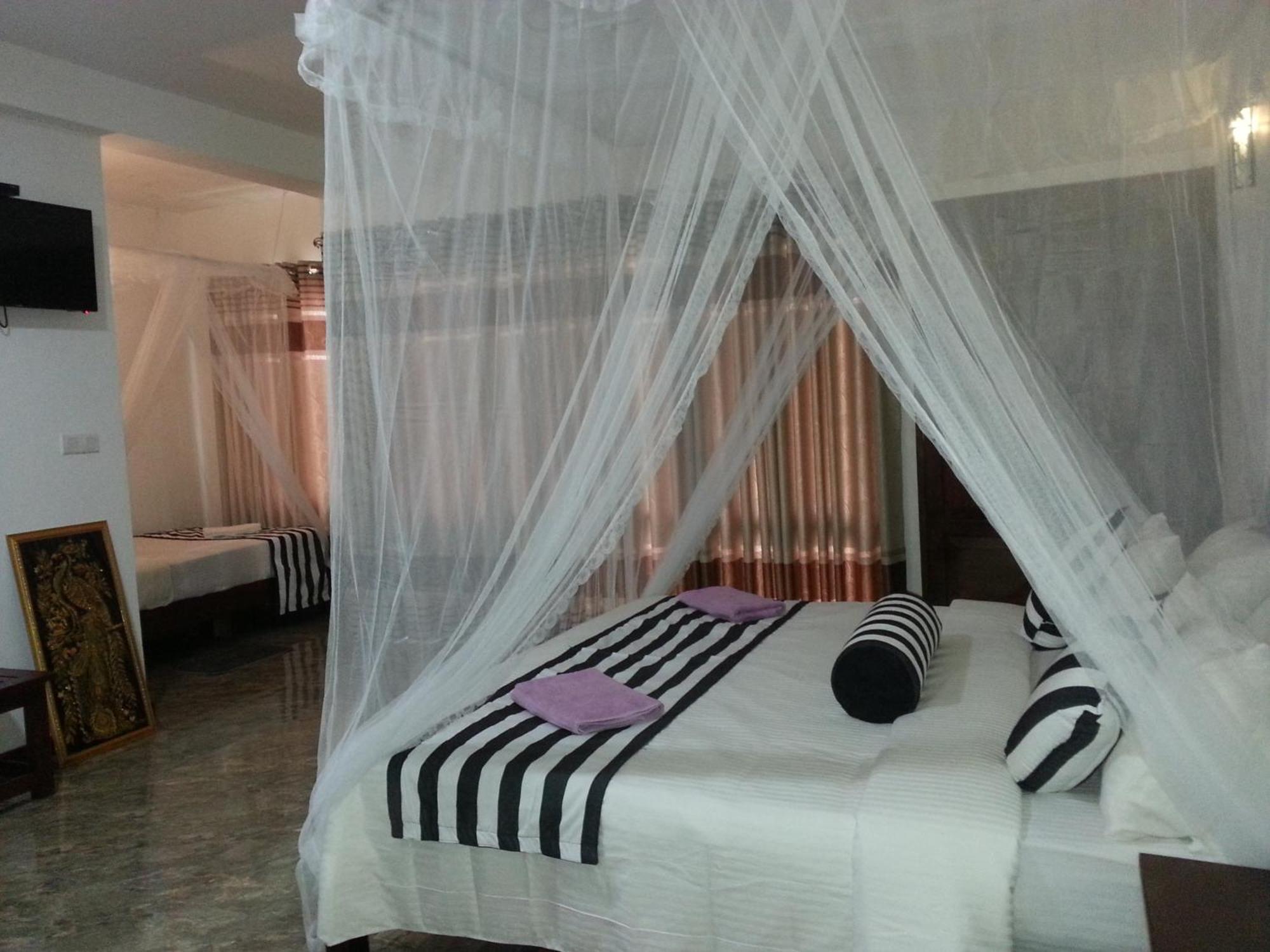 Wow Home Stay Ella Exterior foto